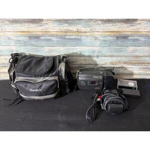 JVC Compact VHS Camcorder GR-AX74U Black Good 12x Zoom Bundle Ambico Bag Tape